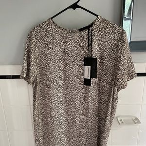 Jenni Kayne leopard print T-shirt dress